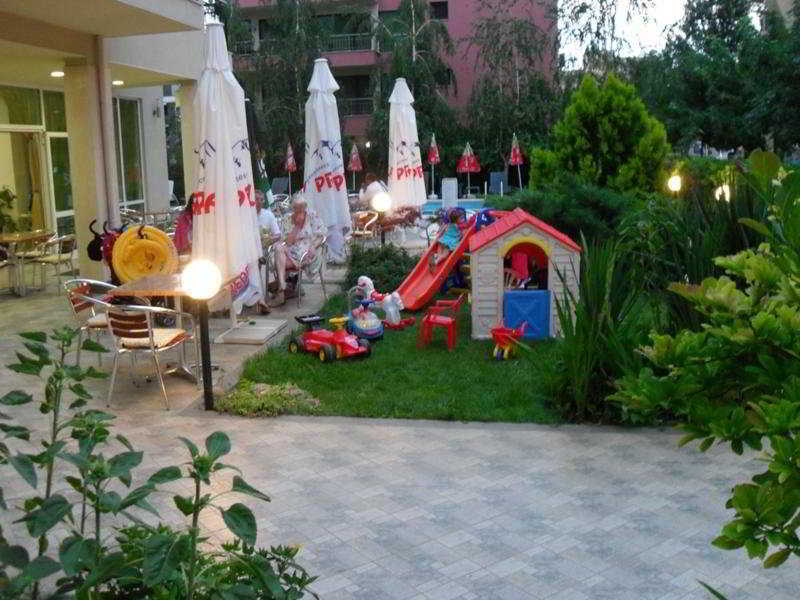 Family Hotel Aurelia Pantai Sunny Luaran gambar